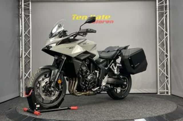 Honda CB 1000GT (2026) thumbnail 4