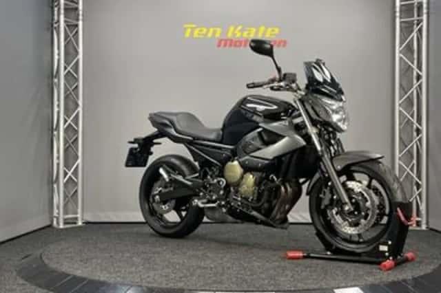 Yamaha XJ6 (2009) thumbnail 2
