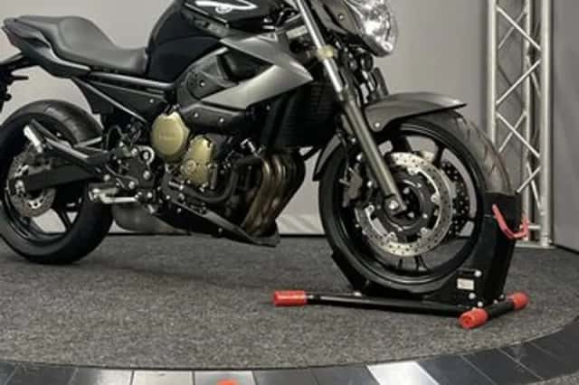 Yamaha XJ6 (2009) thumbnail 4