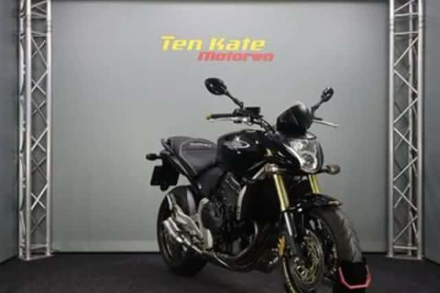 Honda CB600F (2008) thumbnail 2