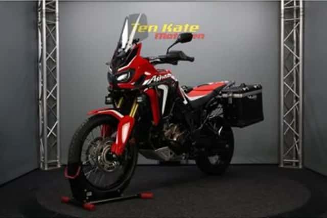 Honda CRF 1000 L Africa Twin (2018) thumbnail 4