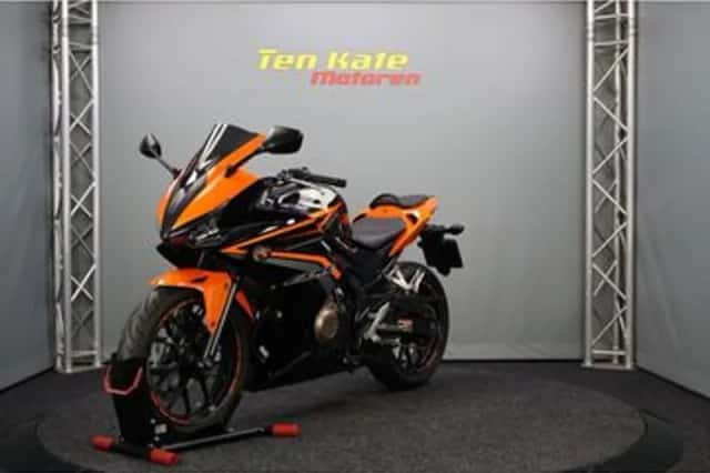 Honda CBR500R (2017) thumbnail 3