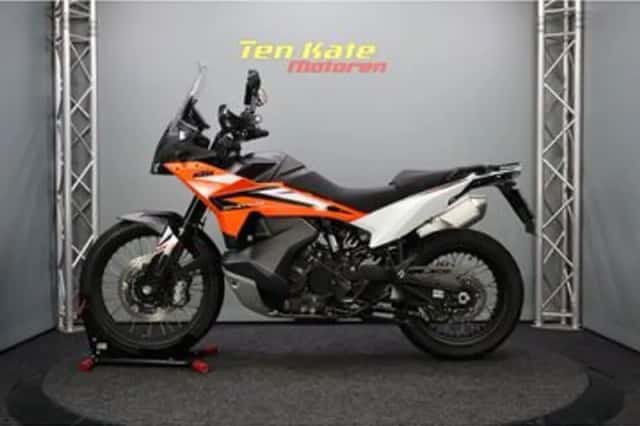 KTM 890 Adventure (2025) thumbnail 5