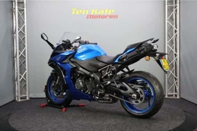 Suzuki GSX-S1000GT (2023) thumbnail 6