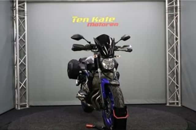 Yamaha MT-07 (2016) thumbnail 3