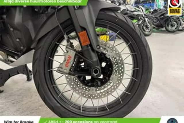 BMW R 1300 GS Adventure (2024) thumbnail 2