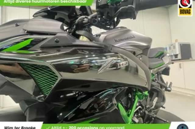 Kawasaki Z H2 SE (2025) thumbnail 6