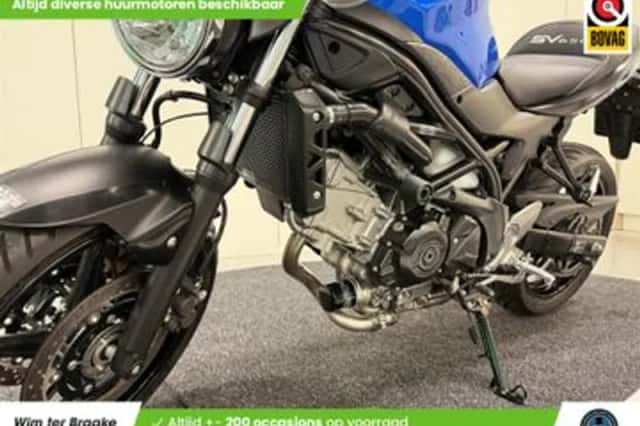 Suzuki SV650 (2016) thumbnail 4