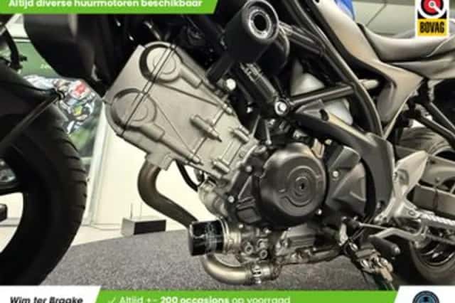 Suzuki SV650 (2016) thumbnail 6
