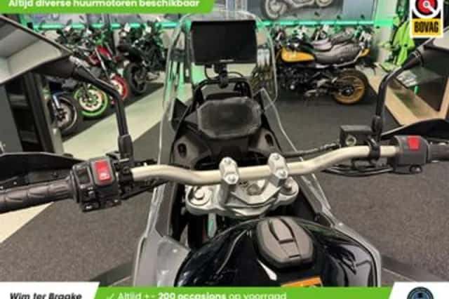 Kawasaki KLE500 SE (2026) thumbnail 2