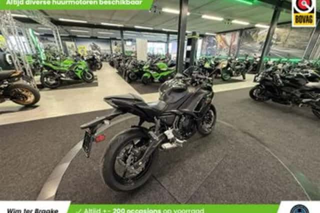 Kawasaki Ninja 650 (2026) thumbnail 3