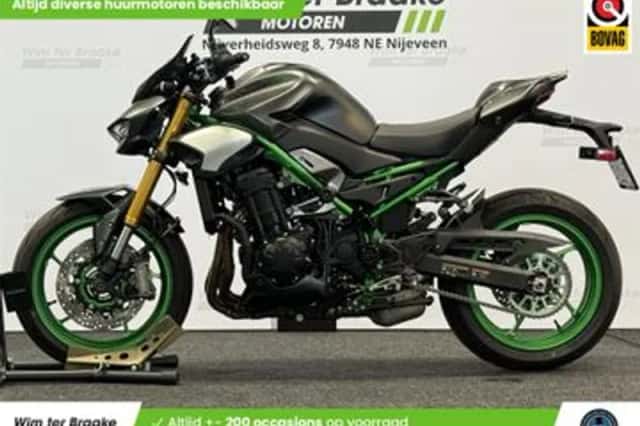 Kawasaki Z900 SE Performance (2026) thumbnail 4