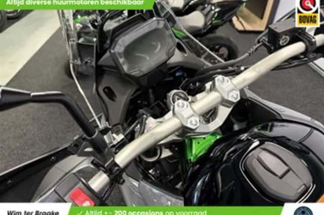 Kawasaki KLE500 SE (2026) thumbnail 2
