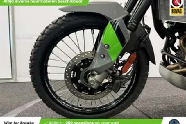 Kawasaki KLE500 SE (2026) thumbnail 5