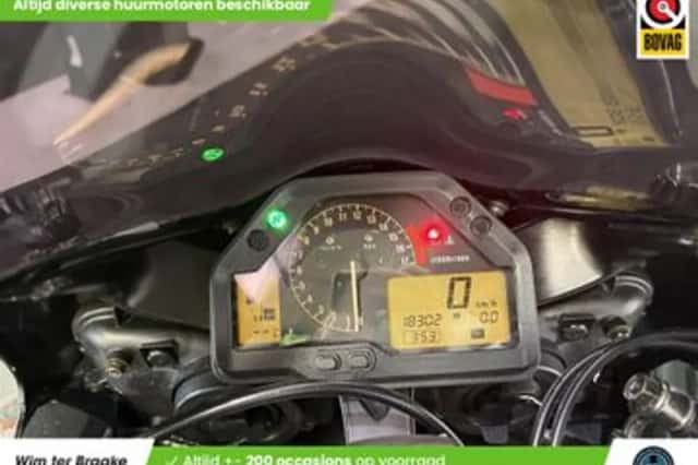 Honda CBR 600 RR (2007) thumbnail 2