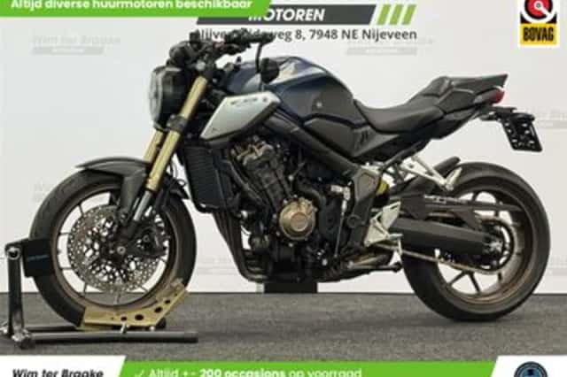 Honda CBR650R (2019) thumbnail 1