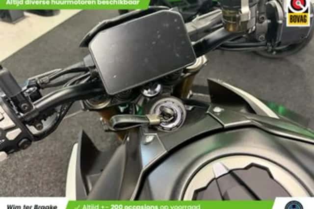 Kawasaki Z 900 se (2026) thumbnail 2
