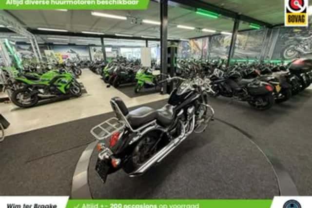 Kawasaki VN 900 Classic (2007) thumbnail 3