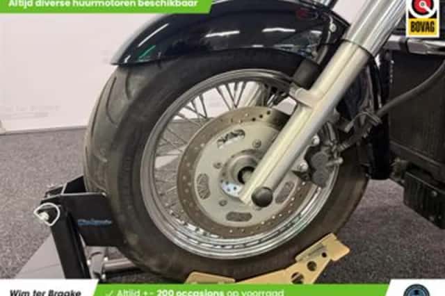 Kawasaki VN 900 Classic (2007) thumbnail 5