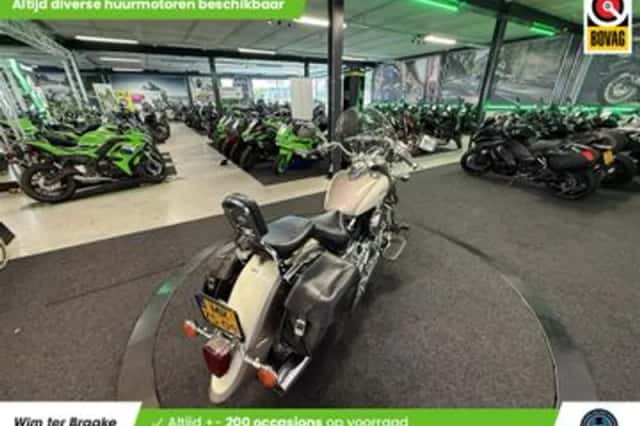 Yamaha Dragstar 650 Classic (2007) thumbnail 3