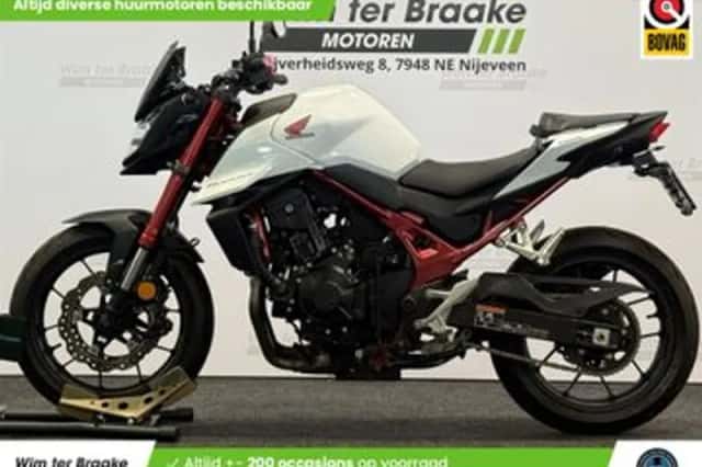 Honda CB 750 Hornet (2023) thumbnail 4