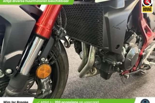 Honda CB 750 Hornet (2023) thumbnail 6