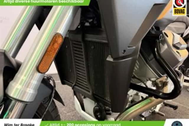Moto Guzzi Stelvio 1000 (2025) thumbnail 6