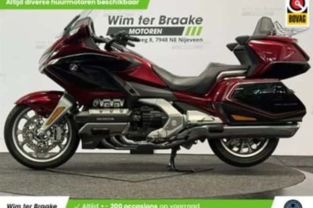 Honda GL 1800 GOLDWING DELUXE (2018) thumbnail 4
