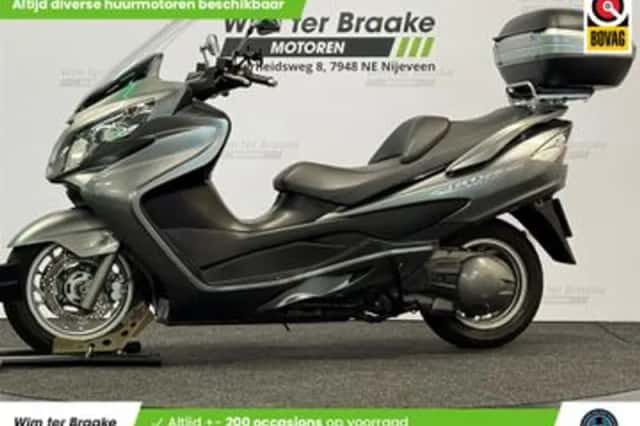 Suzuki AN 400 Burgman (2007) thumbnail 1