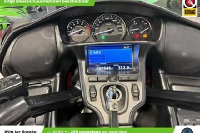 Honda GL 1800 Goldwing (2015) thumbnail 2