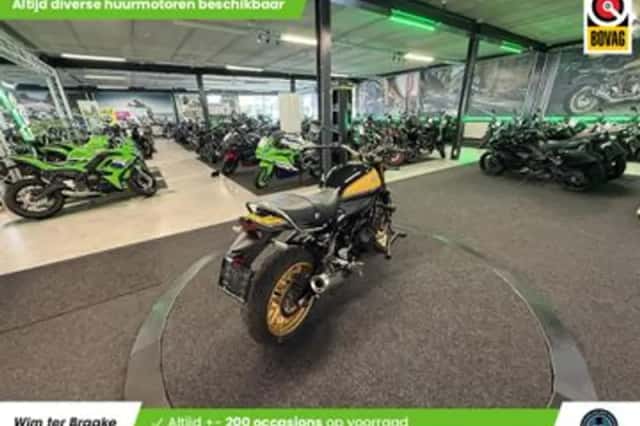 Kawasaki Z 900 RS SE (2023) thumbnail 3