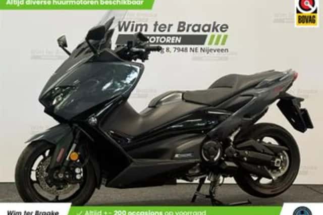 Yamaha Tmax 560 Tech MAX (2021) thumbnail 1
