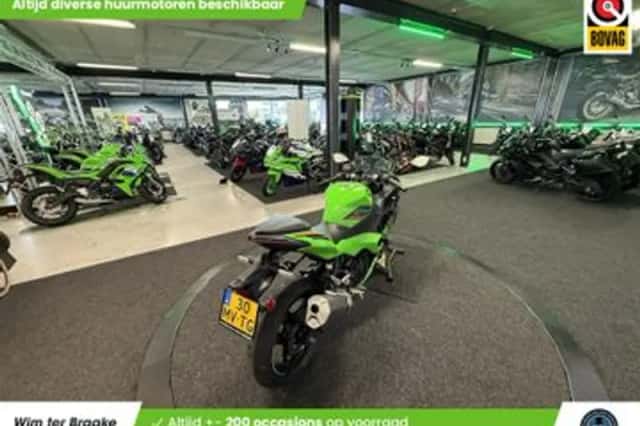 Kawasaki Ninja-500 SE (2024) thumbnail 3