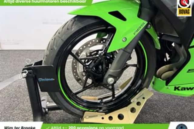 Kawasaki Ninja-500 SE (2024) thumbnail 5