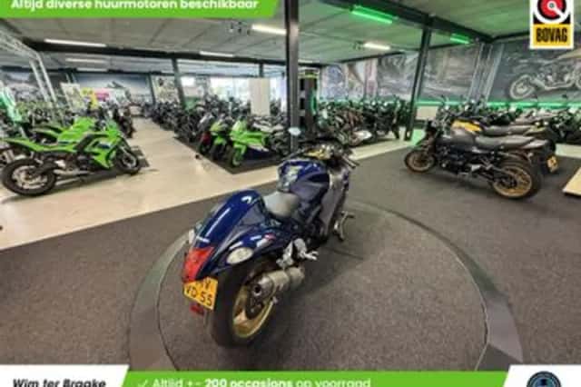 Suzuki GSX R 1300 Hayabusa (2009) thumbnail 3