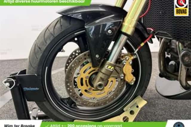 Kawasaki Z1000 (2004) thumbnail 5