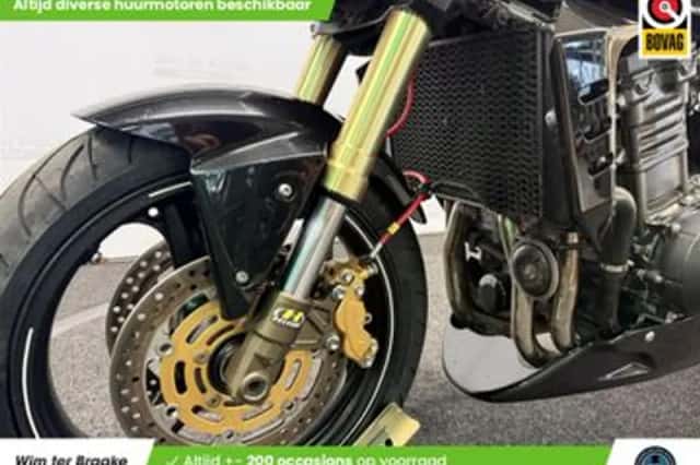 Kawasaki Z1000 (2004) thumbnail 6