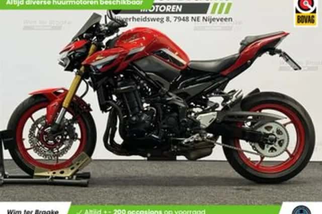 Kawasaki Z900 (2022) thumbnail 4