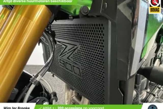 Kawasaki Z900 SE Performance (2022) thumbnail 6