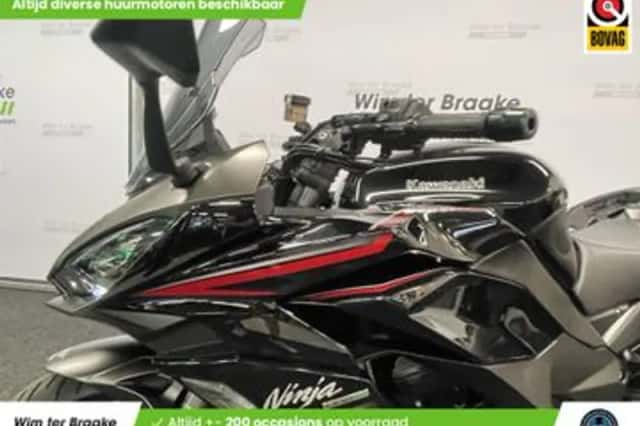 Kawasaki Ninja 1000SX Performance (2022) thumbnail 6