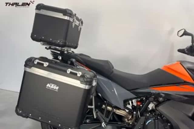 KTM 890 Adventure (2025) thumbnail 6