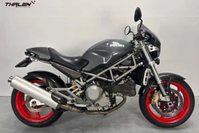 Ducati Monster (2003) thumbnail 1