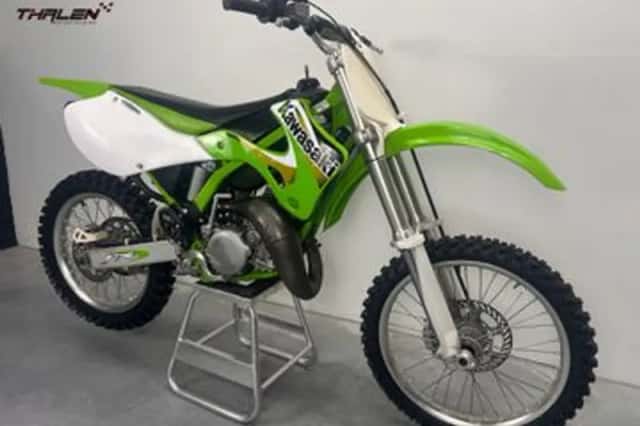 Kawasaki KX 125 (2000) thumbnail 4