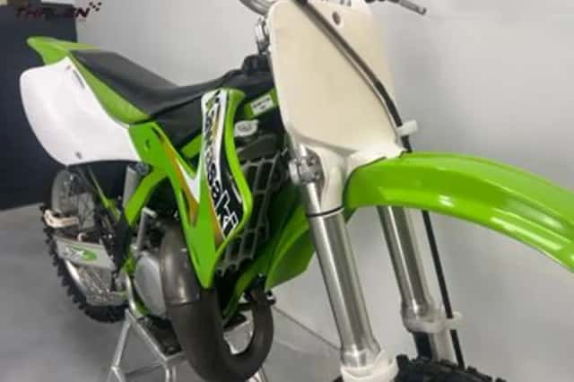 Kawasaki KX 125 (2000) thumbnail 5