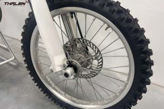 Kawasaki KX 125 (2000) thumbnail 6