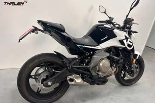 CFMoto CF 650 NK (2022) thumbnail 3