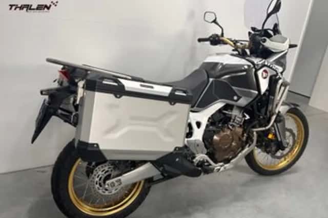Honda CRF 1000 L Africa Twin (2019) thumbnail 3