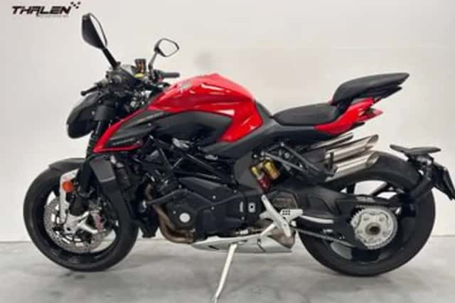 MV Agusta Brutale 1000RS (2025) thumbnail 2