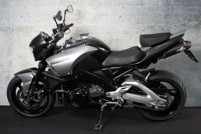 Suzuki B-King (2009) thumbnail 2