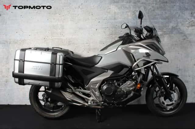 Honda NC750X (2023) thumbnail 1